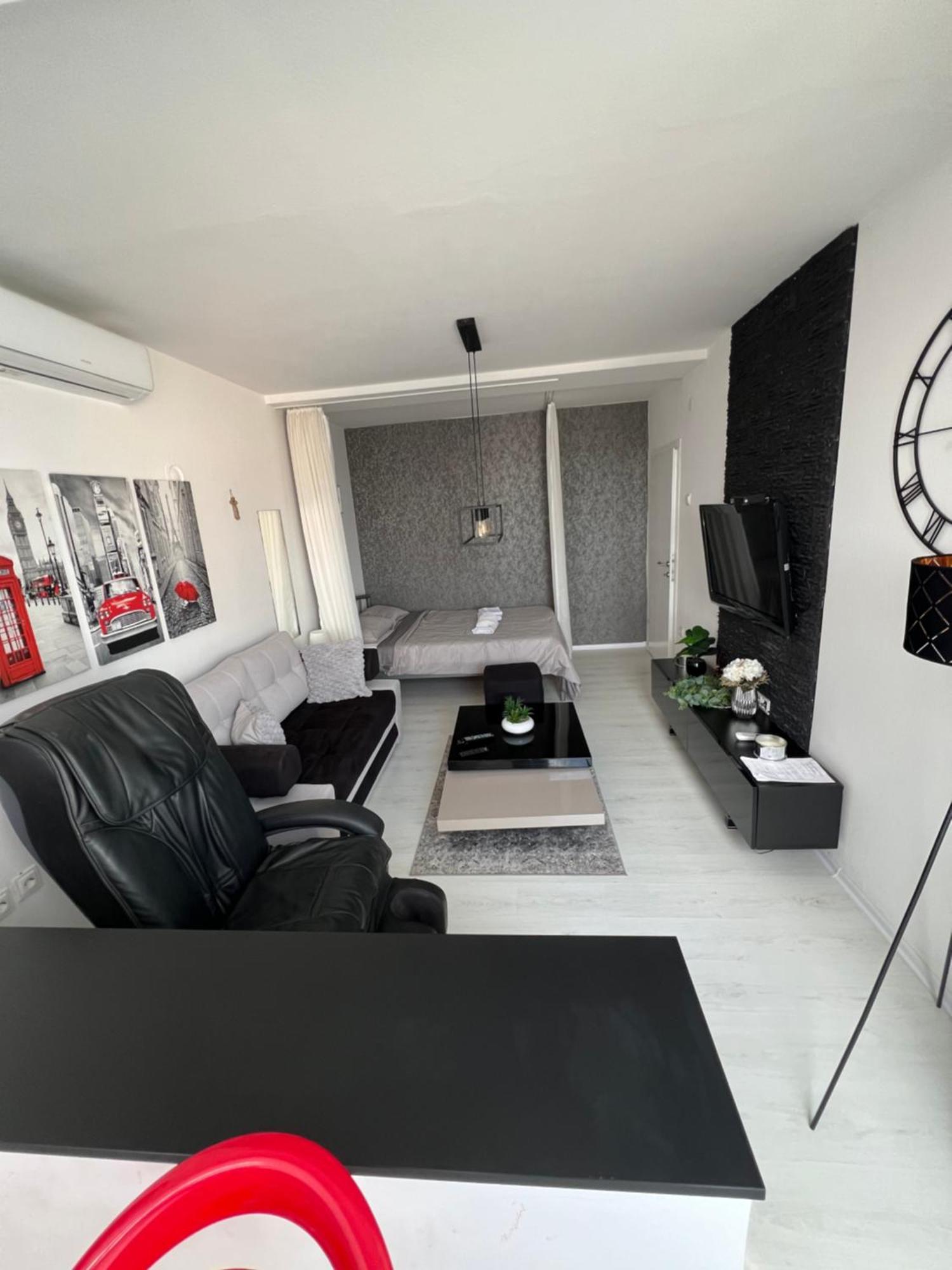 Apartman Paola - Massage Chair- 0-24 Self Check In Out- Zupanja Esterno foto